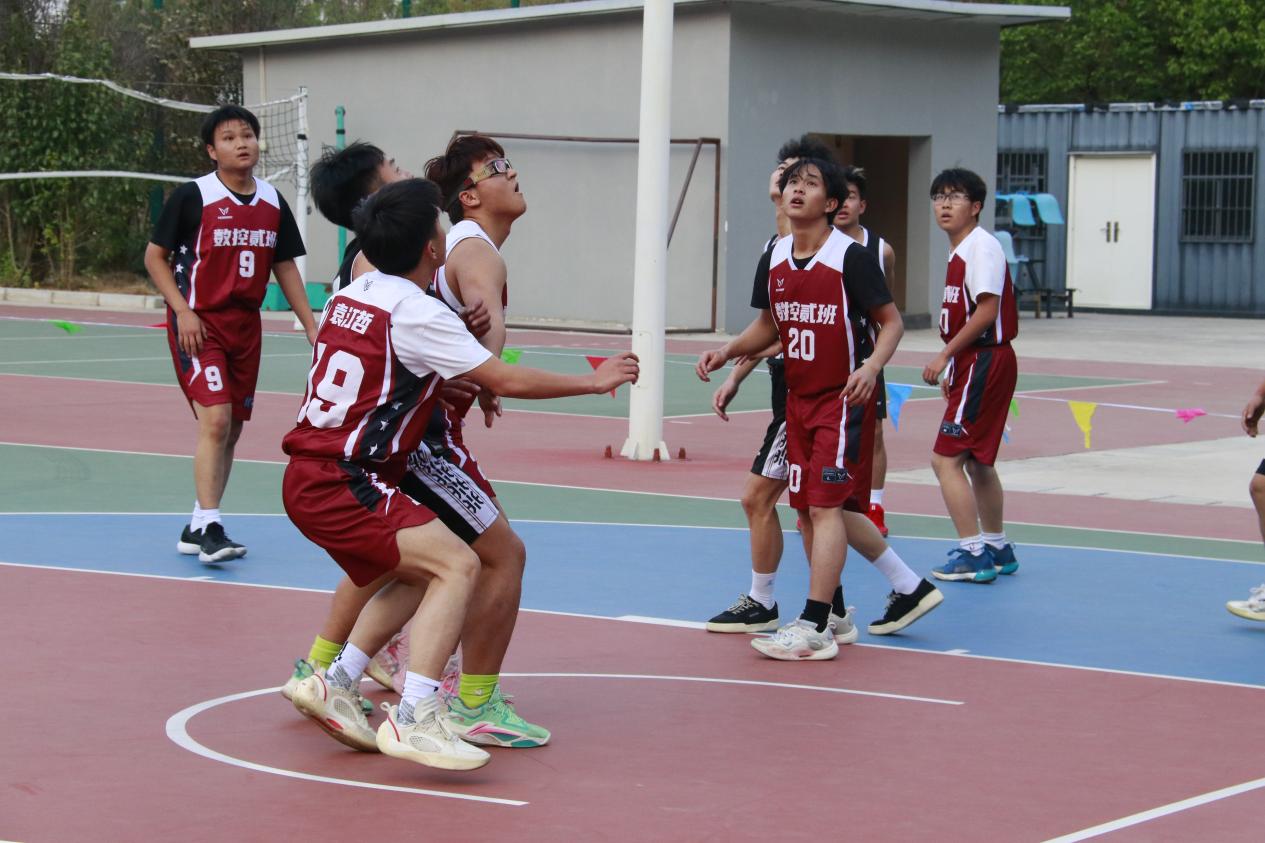 燃动青春，“篮”动机电——2026年国际足联世界杯篮球赛精彩瞬间